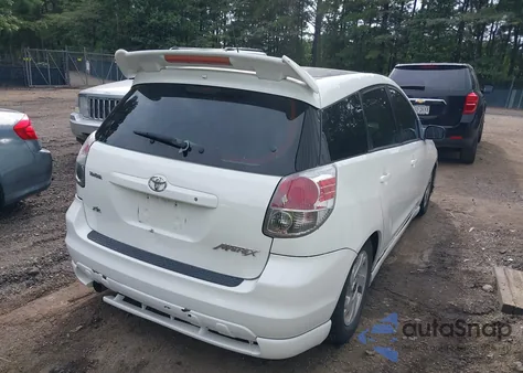 2005 Toyota Matrix Xr z USA, uszkodzony, nr VIN 2T1KR32E25C388578